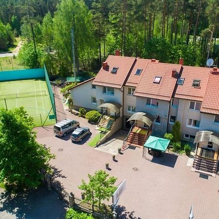 Idile Bed & Breakfast - ヴィサギナス エクステリア 写真